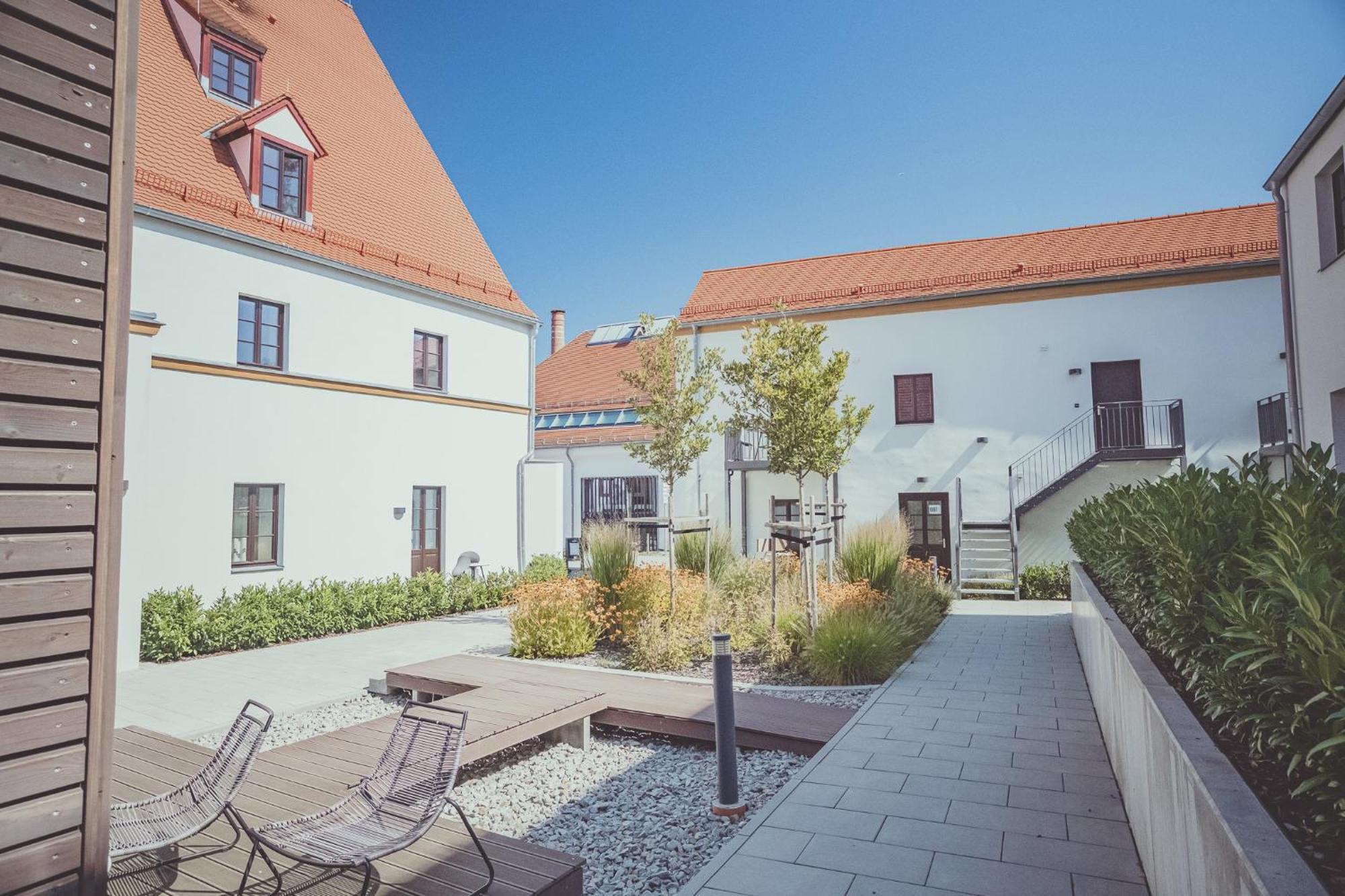Aparthotel Mariandl Im Oberwirt à Eggenfelden Extérieur photo